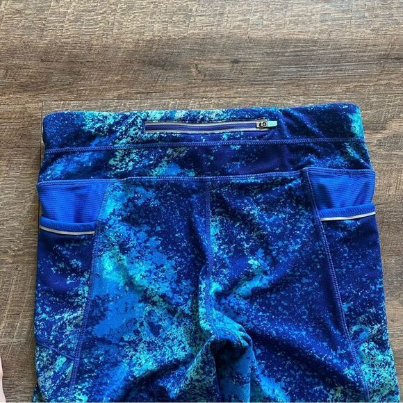 Athleta Splatter Be Free Knicker Legging Small Blue Green Workout - Picture 6 of 12